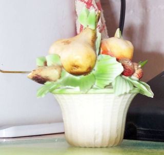 capodimonte fruit basket in Pottery & Glass