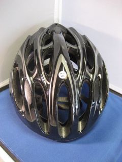 Louis Garneau Pacifica adult helmet