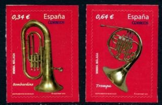 ESPAÑA SPAIN 4576/77 4576/77 2010 INSTRUMENTOS MUSICALES Bombardino 