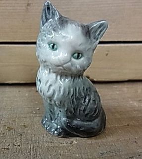 hummel cat in Figurines