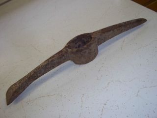 Antique Mining or Ice Harvesting Pick Axe Head   6 1/4 Pounds   20