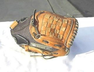 kids baseball glove in Gloves & Mitts