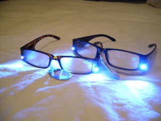 READING GLASSES W/ LIGHTSIN TWO COLORSAMAZI​NG WHAT YOU CAN DO 