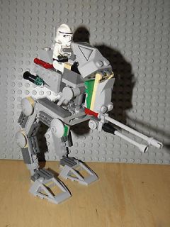 Star Wars Lego Set #7250 CLone Scout Walker with Phase II Clone 