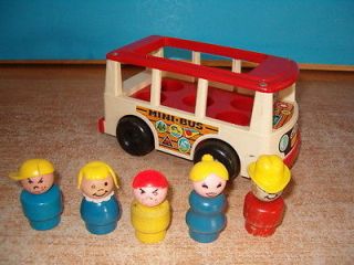FISHER PRICE MINI  BUS AND 5 PEOPLE WOODEN DECALS NICE