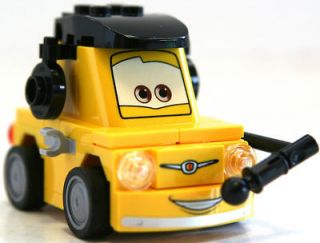 LEGO Cars 2 Tokyo Pit Stop Luigi Minifigure 8206
