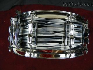 Ludwig Classic Maple LS401 5x14 Snare Drum Black Oyster Pearl