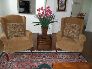 living room chairs in Furniture
