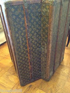 Vintage Louis Vuitton Steamer Trunk Table With Original Stickers 