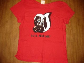 FLOWER Bambi skunk girls large T shirt Walt Disney “Cute Who Me 