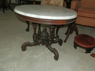 FABULOUS ANTIQUE VICTORIAN MARBLE TOP COFFEE TABLE W/CARVED BASE