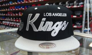 AUTHENTIC MITCHELL AND NESS BRAND NHL LOS ANGELES KINGS SNAPBACK CAP 
