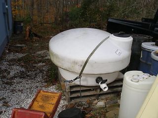 210 Gallon Poly Pickup Tank   Used in Great Condition   w/Valve