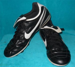 Nike Size 13 Tiempo Leather Soccer Shoes Cleats