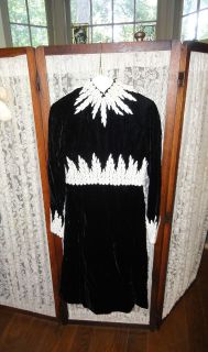 VINTAGE 70s 80s LILLIE RUBIN BLACK AND WHITE VELVET DRESS LONG 