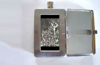 BEAUTIFUL YOUNG WOMAN MEDIEVAL TORTURE RACK 2oz Flask Cigarette Case 