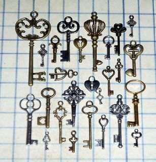Antique Vtg old look skeleton key lot pendant heart bow charm lock 