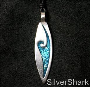 Surfboard necklace with long perfect blue wave enamel finish Alpaca 