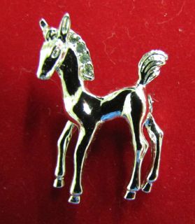   Costume Jewelry Silver Tone Horse Pin or Brooch NEW 1 x 1 1/2