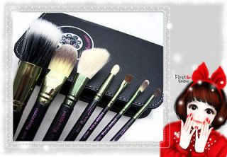   Pro Makeup Cosmetic 7pcs Hello Kitty Brush Set with Black Case