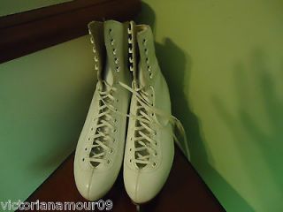Vintage Riedell Skating Boots Shefield Steel made in England.Size 5 