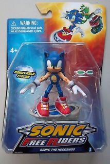 SONIC FREE RIDERS SONIC THE HEDGEHOG Action FIGURE with Skateboard