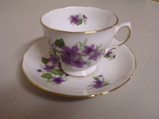 ROYAL VALE BONE CHINA TEA CUP + SAUCER MADE IN ENGLAND