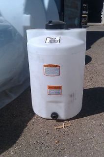 25 Gallon Vertical Poly Water Storage or Chemical storage tank