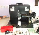 Singer Featherweight 222 Sewing Machine
