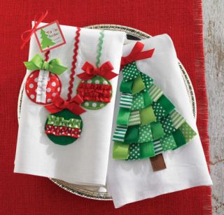   Holiday Christmas Ornament and Tree Ribbon Towels (Set of 2) 127958