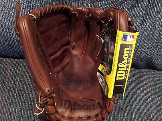 youth baseball gloves in Gloves & Mitts