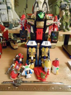 voltron transformer in Transformers & Robots
