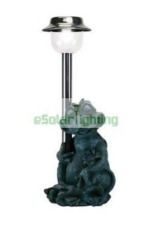 Frog Holding Solar Powered Garden Accent Light Patio