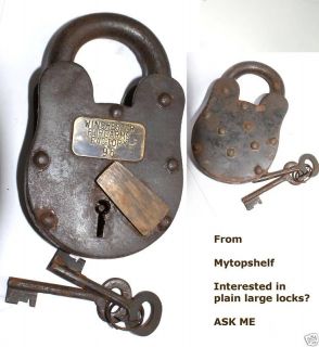 Winchester Factory Iron Gun Lock Padlock & Keys 3X5