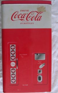 Coca Cola   4 pc 8 oz Glass Set in Tin   Anchor Hocking / Coke Vending 
