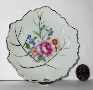 BETSON Hand Painted China Dinnerware LEAF Shaped After Dinner Mint 