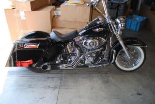 Sinister Industries Up Yours Exhaust 4 Harley Softail soft tail models