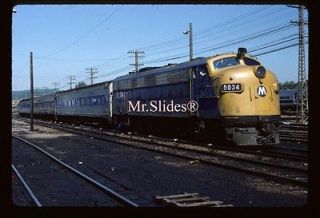 Original Slide Metro North FL9 5024 W/Passenger Train In 1984