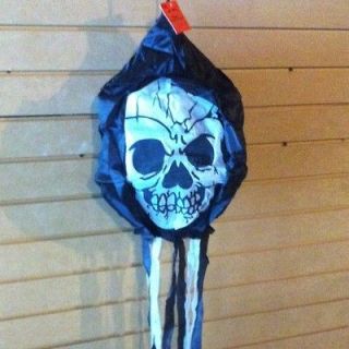   HANGING DECORATION INDOOR AND OUTDOOR USE BLACK SKULL 3 LONG NEW