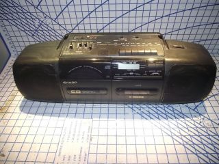 SHARP PORTABLE STEREO AM/FM CASSETTE AND CD BOOMBOX #QT CD26