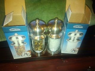   Salt & Pepper Mill with Ceramic Grinder 5.5 inches tall Set of 2