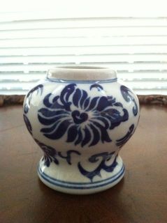 Seymour Mann China Blue Fine Porcelain Footed Vase