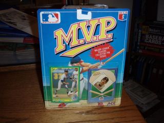 1990 ACE NOVELTY MVP CARD AND PIN COMBO OZZIE GUILLEN