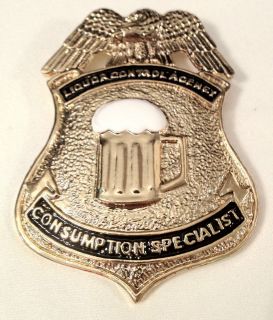 Sherif Badge Joke Fun Pin Brooch FBI Liquor Control Beer Halloween 