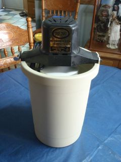 ice cream maker vintage RCW electric US made