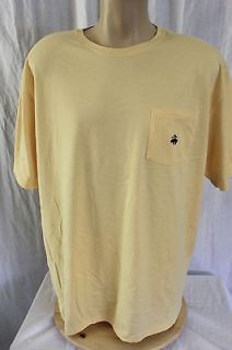 Brooks Brothers Mens Size XL Light Yellow 100% Cotton Pocket T shirt