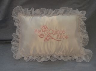 Mis Quince Anos white & pink kneeling pillow for Quinceanera   NIB 