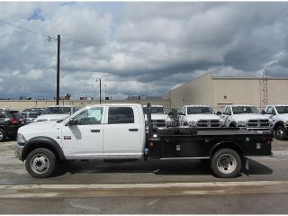 Dodge  Ram 4500 4WD Crew Cab HD Cab & Chassis Dually Flat Bed Vinyl 