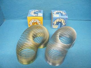   Silver Or Bronze Metal Springy Toy Classic Slinky   Stocking Filler