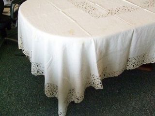 tablecloth in Lace, Crochet & Doilies